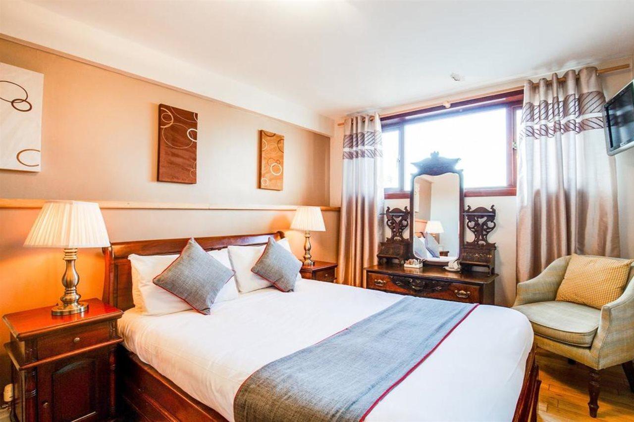 Drummonds Hotel Glenrothes Eksteriør bilde